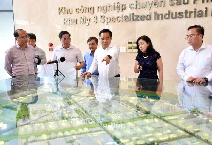 TP.Hồ Chí Minh phát triển khu công nghiệp dầu khí Long Sơn - Phú Mỹ 3 thành khu kinh tế biển hiện đại - Ảnh 3.