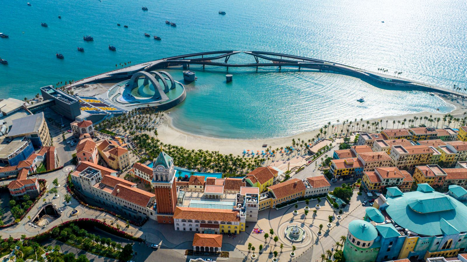 TS. Võ Trí Thành: APEC 2027 mở ra cơ hội chiến lược đưa Phú Quốc chuyển mình từ “đảo du lịch” thành “đô thị hội tụ" - Ảnh 24.