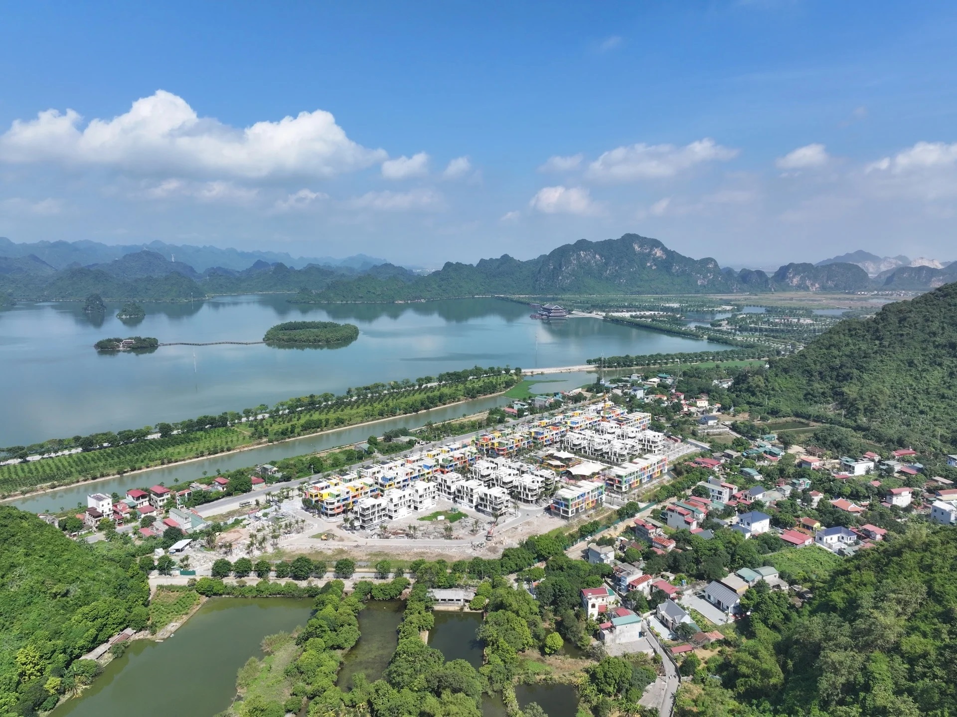 Từ DNA nghỉ dưỡng đến tư duy kiến tạo không gian sống tại Flamingo Golden Hill - Ảnh 8.