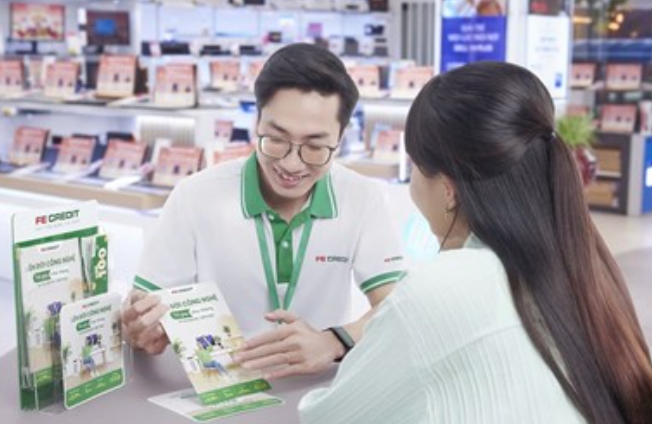 FE CREDIT tung loạt ưu đãi lên đến 2,5 tỷ mùa tựu trường - Ảnh 1.