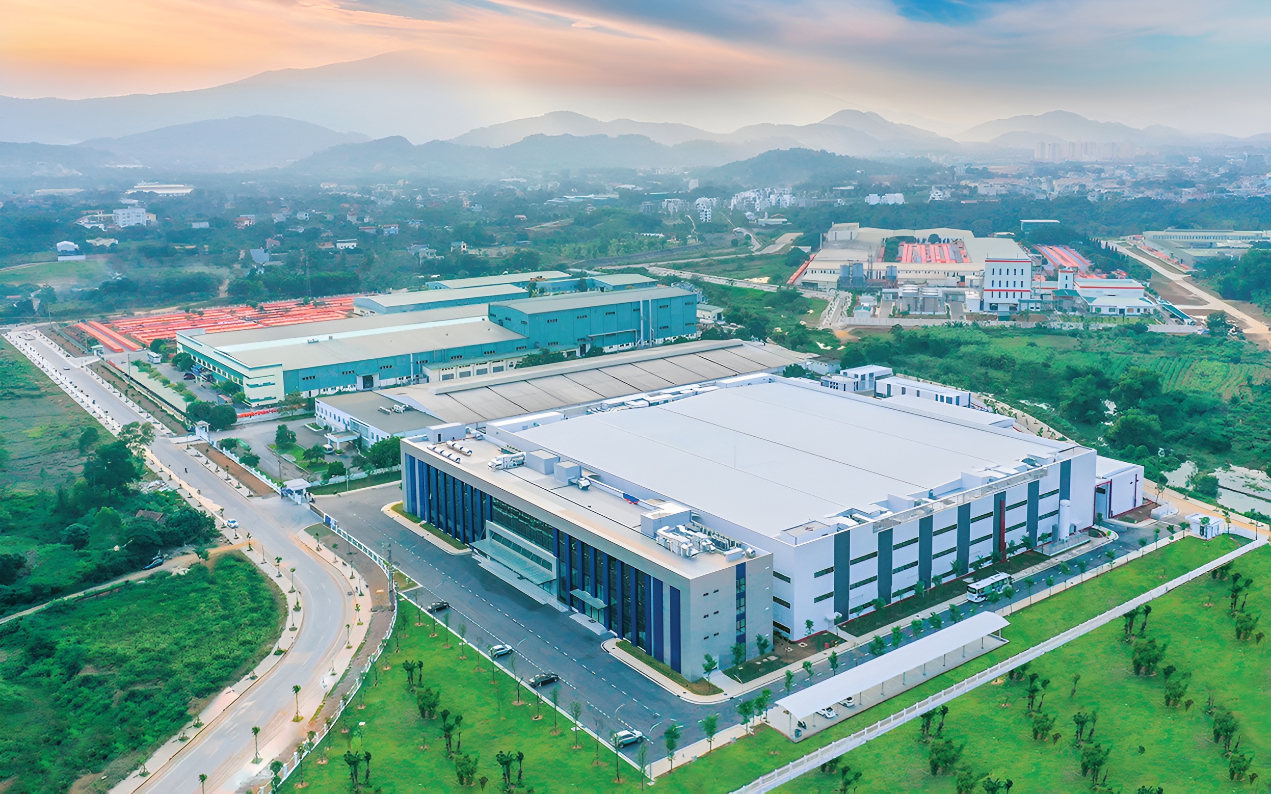 Liên kết vùng trong mô hình phát triển mới: Từ phối hợp địa phương đến phân bổ nguồn lực theo không gian kinh tế - Ảnh 7.