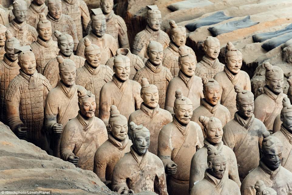 Nổi tiếng thế giới: Các bức tượng đất sét của triều đại nhà Tần Tần, thu hút hàng nghìn người vào địa điểm mỗi năm