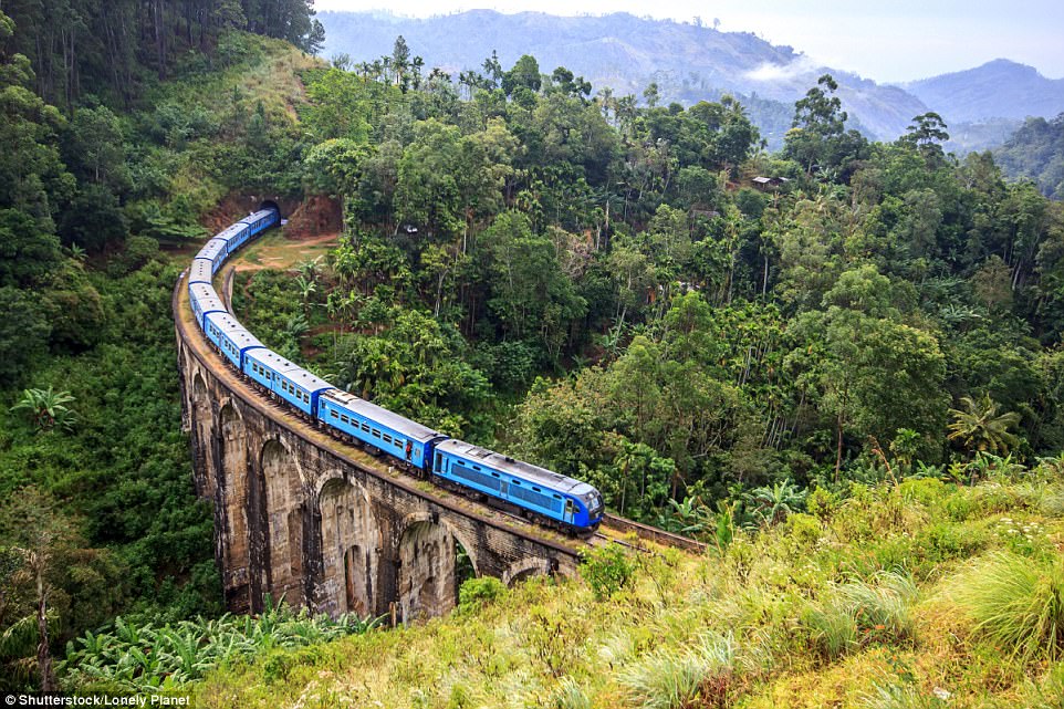 Wanderlust: Đi tàu lửa danh lam thắng cảnh đến Hill Country thôn dã của Sri Lanka để thoát khỏi vùng khí hậu ôn hòa của quốc gia