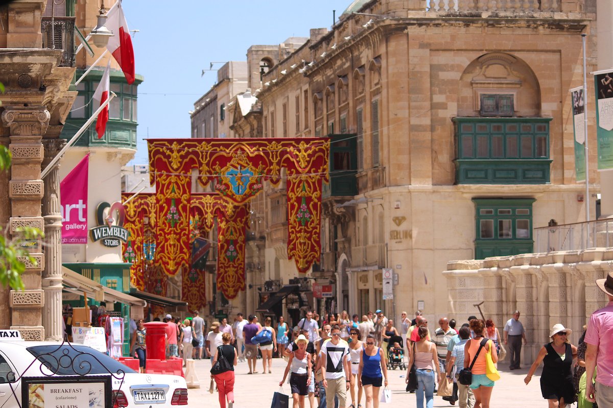 Trải nghiệm văn hóa đa dạng và độc đáo ở Valetta, Malta.