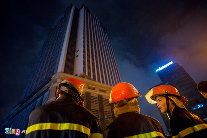 Cháy lớn tại tòa nhà MB Grand Tower nhưng không có thiệt hại về người. Ảnh: Zing. 