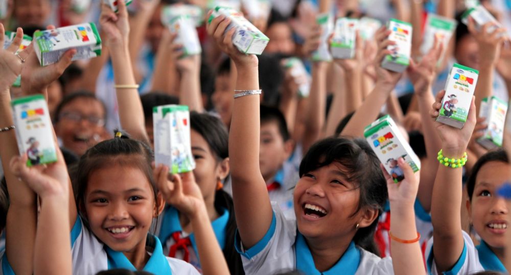 Với 1.540.800 ly sữa tương đương 10 tỷ đồng Quỹ sữa Vươn cao Việt Nam dành cho hơn 17.000 trẻ em của 22 tỉnh thành trên cả nước vào năm 2018, tổng số ly sữa mà chương trình đã trao trong chặng đường 10 năm là hơn 33 triệu ly với tổng giá trị tương đương gần 140 tỷ đồng đến với gần 420 ngàn trẻ em khó khăn tại Việt Nam.