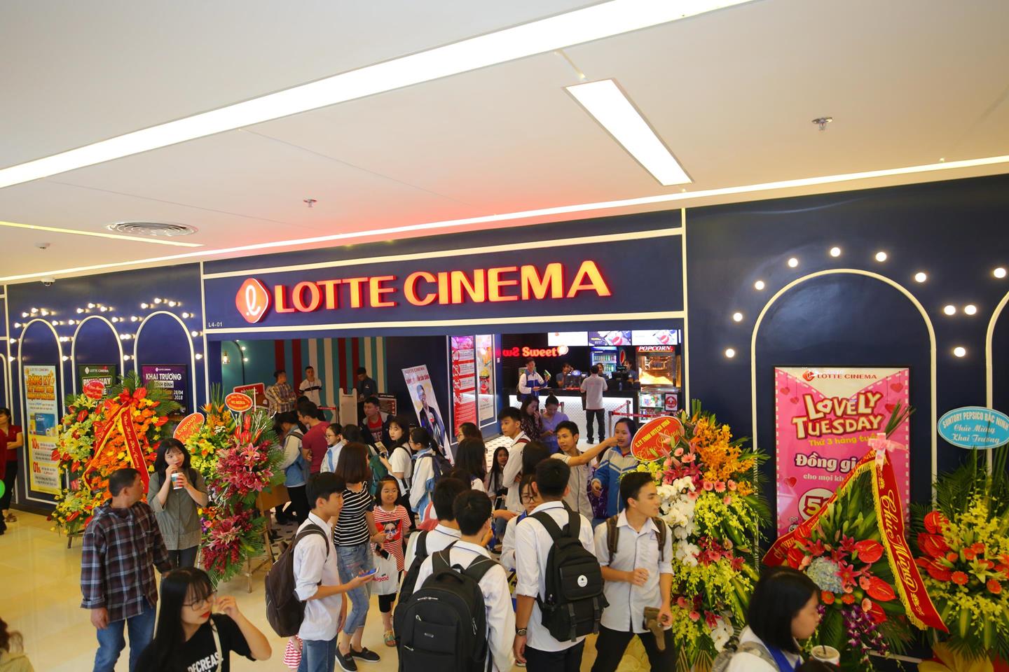 Hệ thống rạp chiếu film chuẩn quốc tế Lotte Cinema tại Vincom đặc biệt thu hút giới trẻ