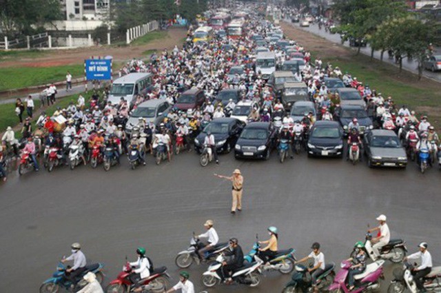  Công an Hà Nội sẽ tăng cường lực lượng phân luồng giao thông phục vụ Quốc tang Chủ tịch nước Trần Đại Quang. Ảnh minh họa 