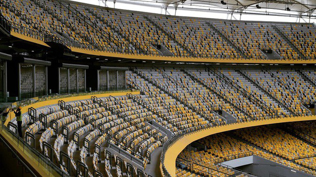 Bukit Jalil còn là nơi diễn ra các buổi hoà nhạc hoặc sự kiện lớn của Malaysia. Năm 2017, sân vận động trải qua một đợt đại trùng tu để tổ chức SEA Games 29. Ảnh: PendengarSetiaTHRGegar863.