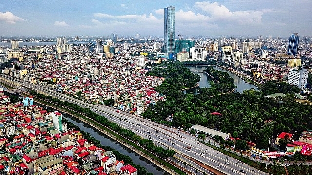 nhin lai mot nam thanh cong cua kinh te ca nuoc va ha noi