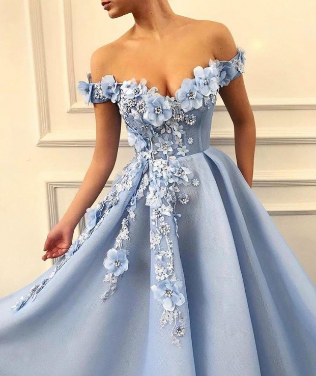 Nhà thiết kế tạo ra những chiếc váy đẹp như cổ tích khiến chị em thích mê 0
