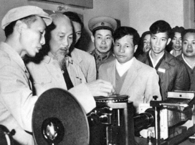 Chủ tịch Hồ Chí Minh với Ngày Quốc tế Lao động - Ảnh 4