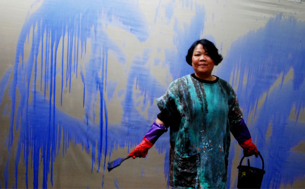 Painter Tran Thi Thu.