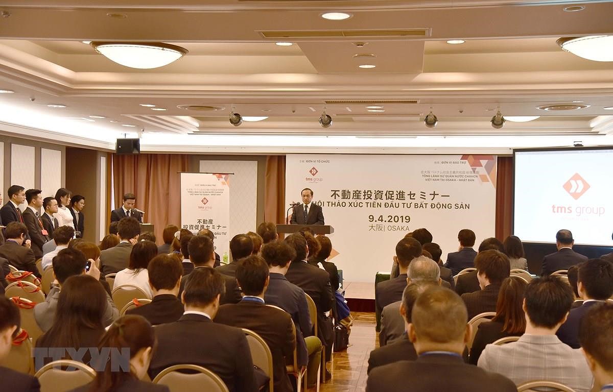 At the investment promotion workshop in Osaka. (Photo: VNA)