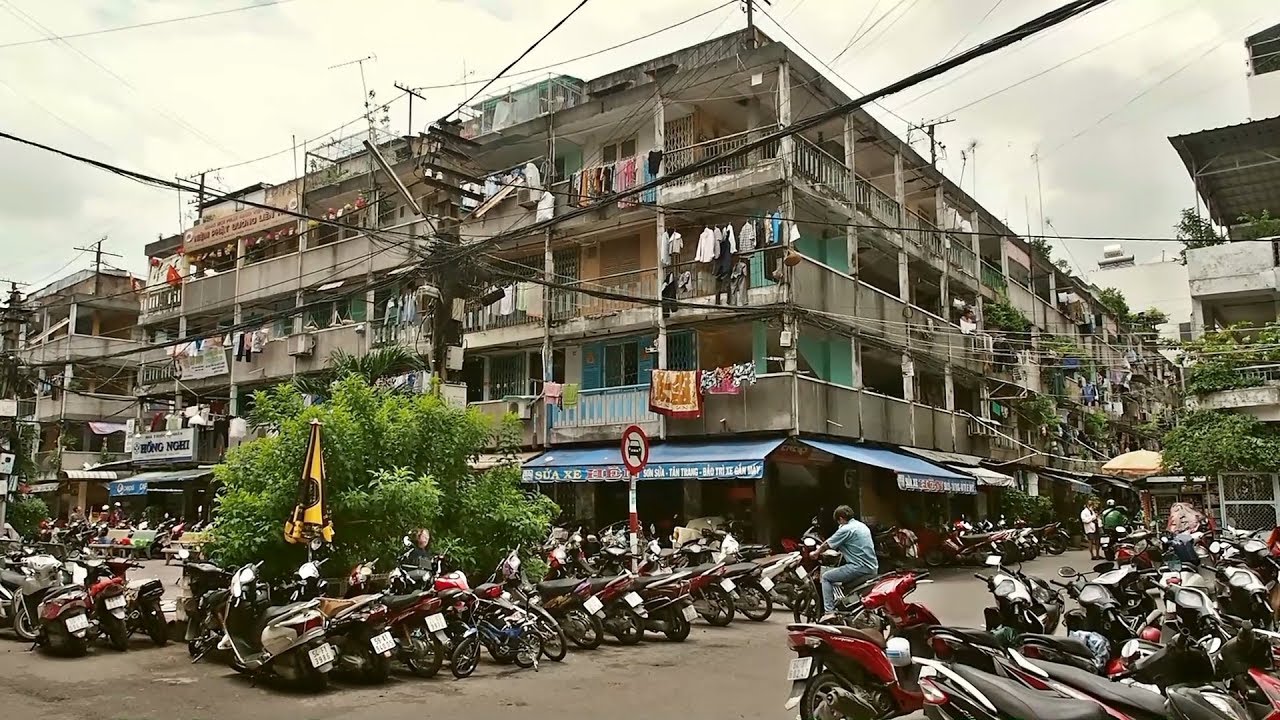 Seriously damaged condo buildings in HCMC will be dismantled.