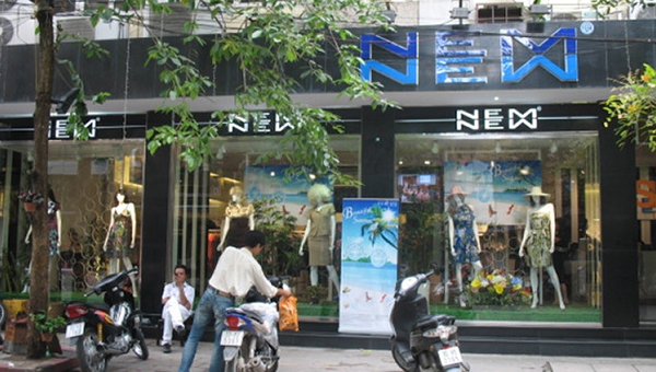 Stripe International’s NEM fashion among the most popular in Vietnam.