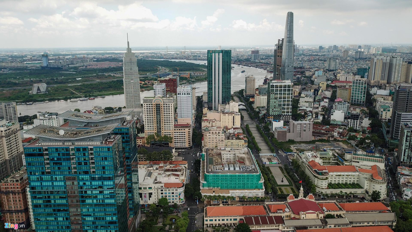 Owning a prime location right in the downtown of HCMC, the economic value of Dong Khoi Street is increasing fast.