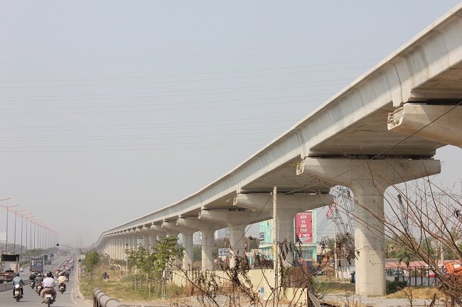 An elevated section of the city’s first metro line, Ben Thanh-Suoi Tien. (Photo: Le Anh)