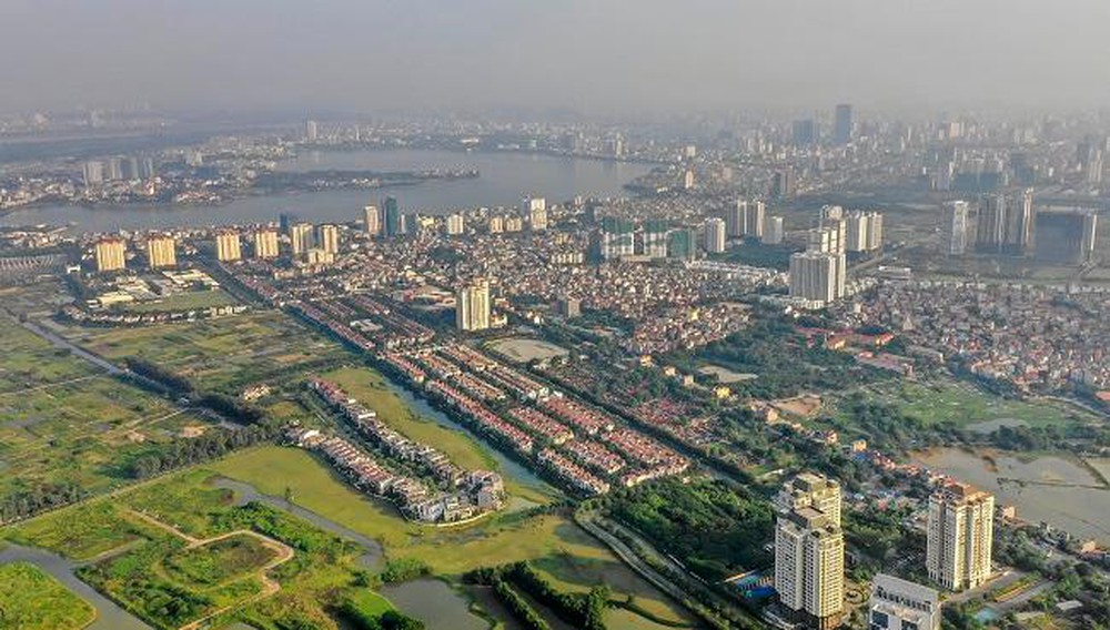 Citra West Lake has sold a number of land plots within the Ciputra Hanoi project to other investors.