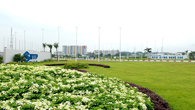 A view of the Saigon Hi-Tech Park in District 9. The HCMC authority is seeking permission from the central Government to establish another park nearby. (Photo: NLDO)
