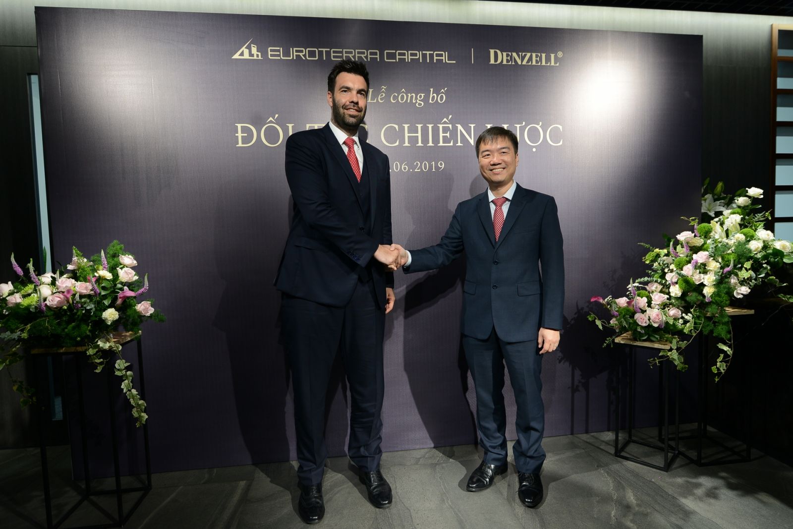 Euroterra Capital shakes hands with Denzell to introduce prime development projects in Greece to Vietnam-based investors.