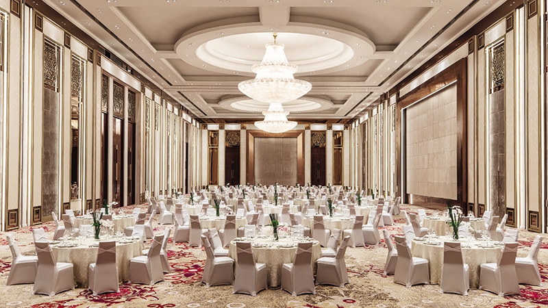 Sheraton Grand Danang Resort caters for all occasions.