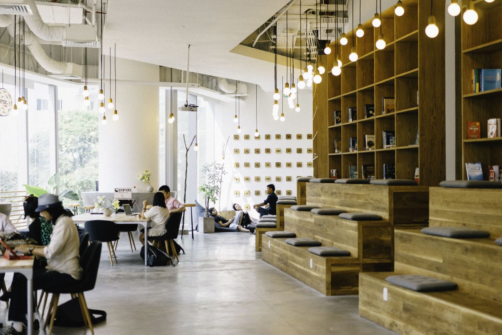 WORK cafe in Ho Chi Minh City, a co-working space/coffee shop. (Photo: Pinterest)
