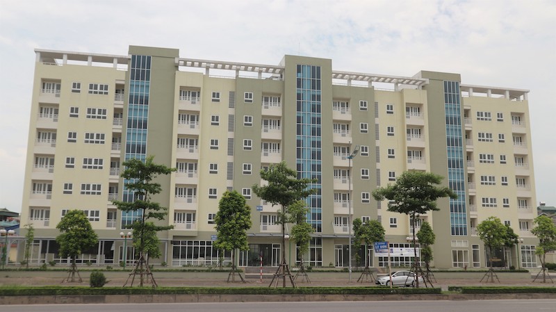 Các block chung cư thuộc dự án giãn dân phố cổ nằm trên địa bàn quận Long Biên