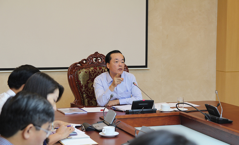 Bộ trưởng Bộ Xây dựng Phạm Hồng Hà đã chủ trì cuộc họp.