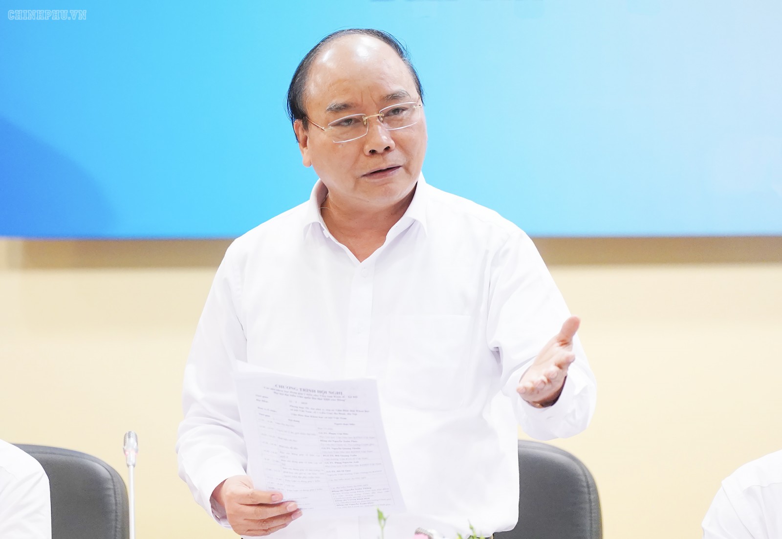 Thủ tướng Nguyễn Xuân Phúc phát biểu tại hội nghị - Ảnh: VGP/Quang Hiếu