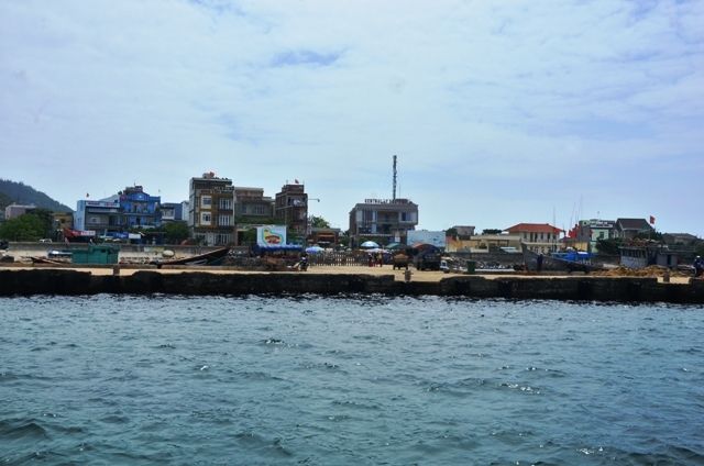 Giá đất mặt tiền ven biển huyện Lý Sơn có giá từ 3-7 tỷ đồng/mảnh