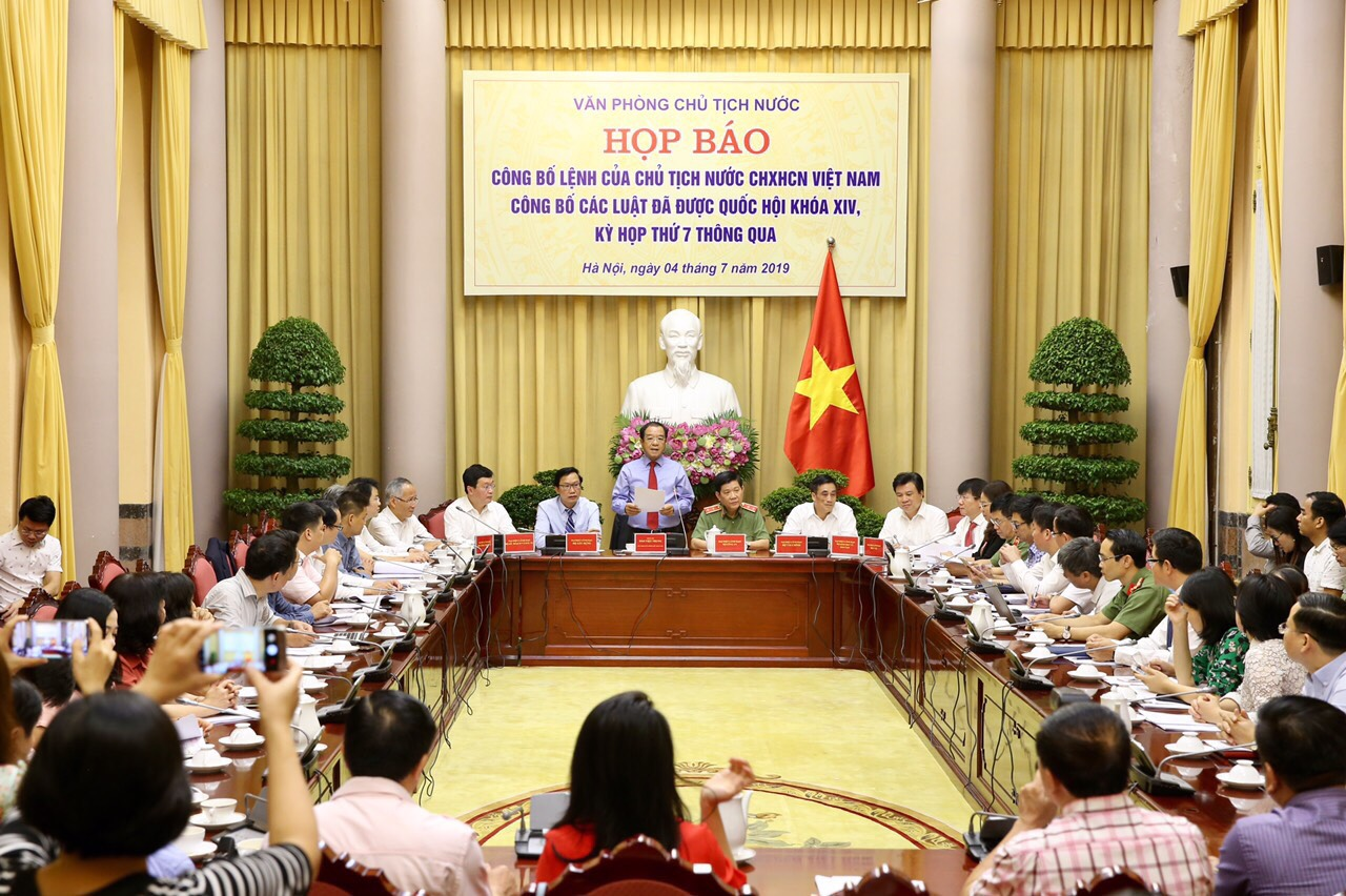 Toàn cảnh tại buổi họp báo. Ảnh: VGP/ Lê Sơn