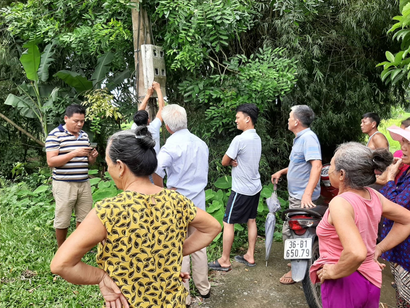 Người dân bức xúc vì bị điện lực huyện Yên Định 