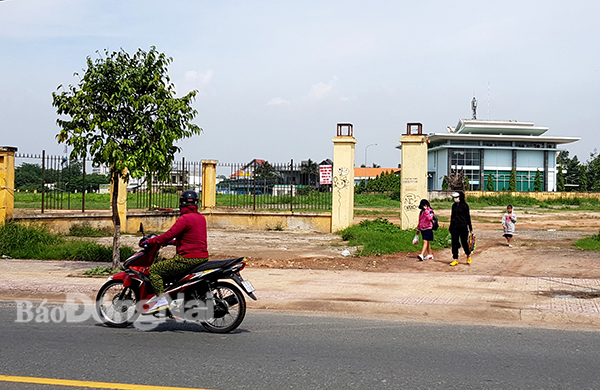 Khu đất ở phường Tân Tiến (TP.Biên Hòa) chuẩn bị xây dựng Công viên B5, nơi đang được nhiều người dân quan tâm. Ảnh: K.Giới