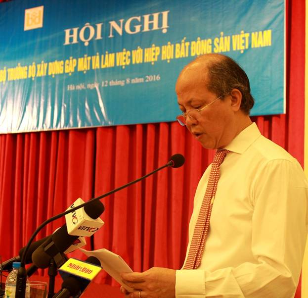 Ông Nguyễn Trần Nam - Chủ tịch Hiệp hội BĐS Việt Nam phát biểu tại buổi làm việc.