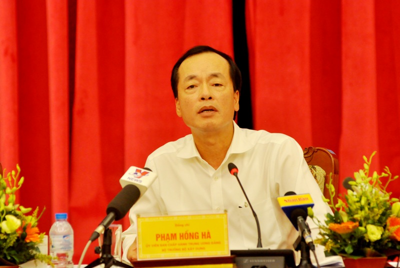 Bộ trưởng Phạm Hồng Hà chỉ ra những bất cập và các giải pháp cho thị trường BĐS trong nước, đồng thời đánh giá cao vai trò của Hiệp hội BĐS.