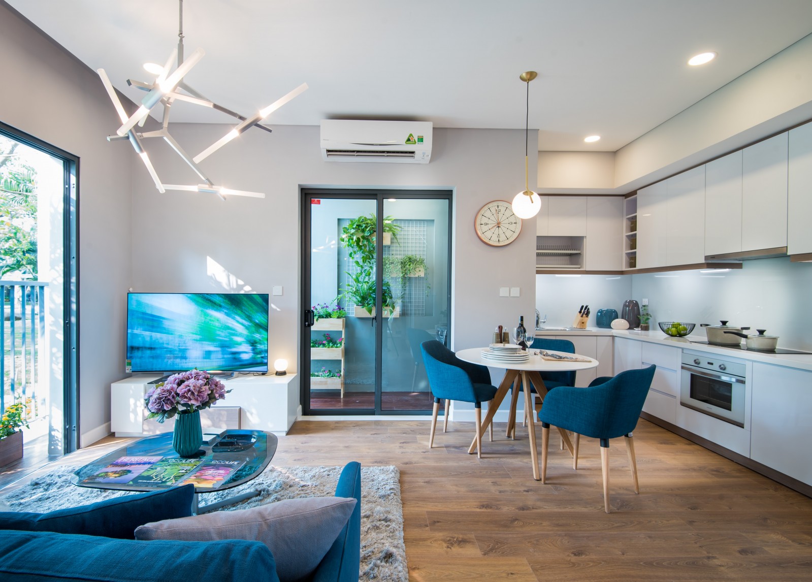 Thiết kế căn hộ Aqua Bay sky residences đảm bảo tối đa ánh sáng tự nhiên trong căn hộ.