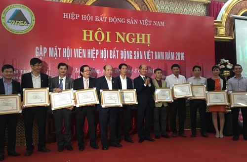Ngày 26/03 tại Đà Lạt – Lâm Đồng, Hiệp hội BĐS Việt Nam đã tổ chức Hội nghị gặp mặt hội viên năm 2016.