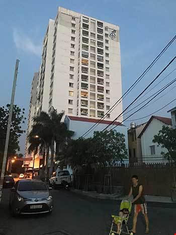 Chung cư 4S, quận Thủ Đức (TP.HCM)nơi ông Kim Daw Woo mua căn hộ và mỏi mòn chờ cấp giấy. Ảnh: CT