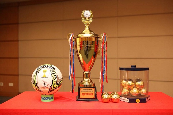 13 đội bóng sẽ tranh cup của giải bóng đá các cơ quan báo chí toàn quốc Press Cup 2017 khu vực Hà Nội.