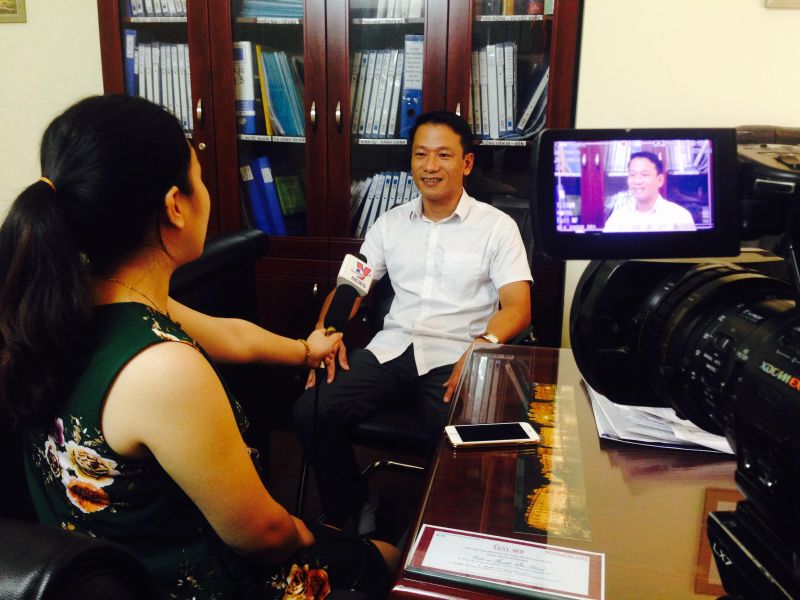 Luật sư Nguyễn Phú Thắng trong buổi làm việc với PV Reatimes