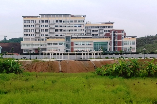 Bệnh viện đa khoa tỉnh Yên Bái tại thôn 1,p/xã Phúc Lộc,p/thành phố Yên Bái, tỉnh Yên Bái.