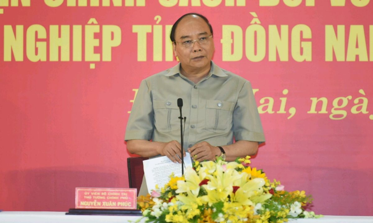 Thủ tướng Nguyễn Xuân Phúc cho biết ông muốn lắng nghe tiếng nói thực sự từ công nhân. - Ảnh: VGP/Quang Hiếu