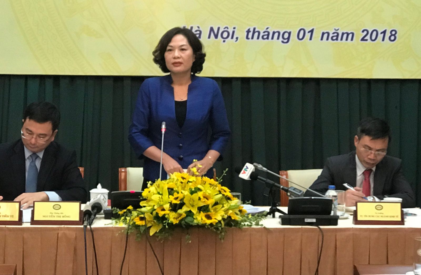 Phó Thống đốc NHNN tại buổi họp báo.Ảnh:VGP/Huy Thắng