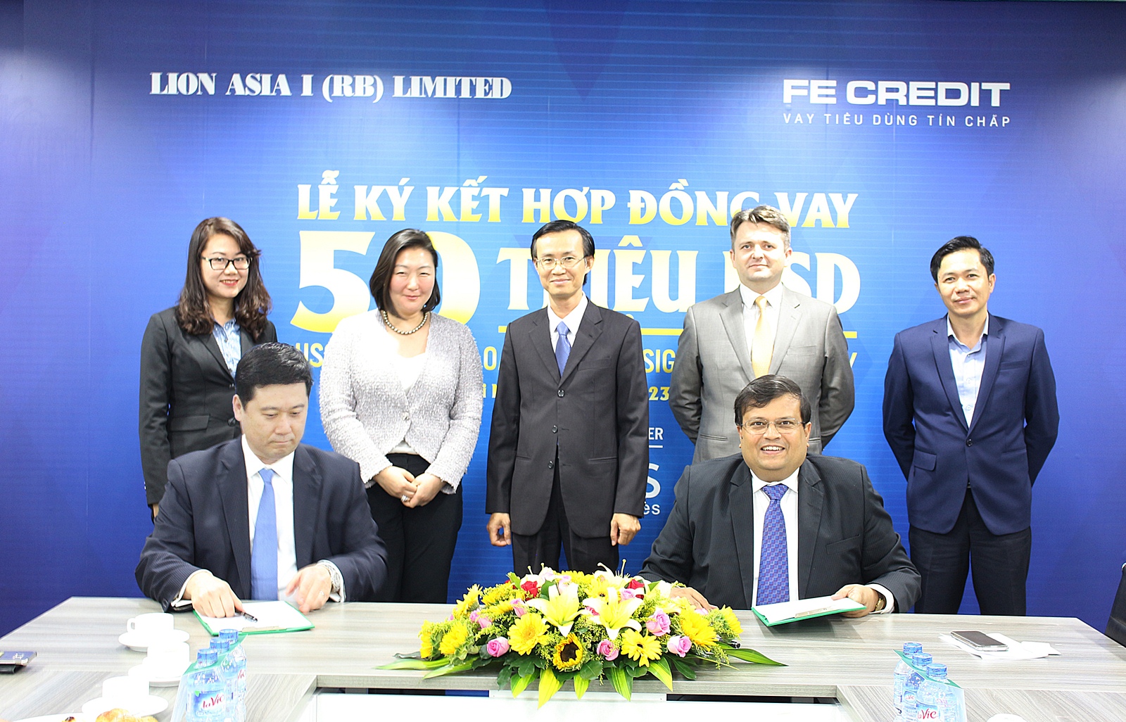 FE CREDIT và LION ASIA ký kết hợp đồng vay vốn trị giá 50 triêu USD. 