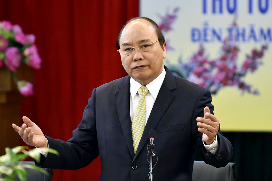Thủ tướng Nguyễn Xuân Phúc phát biểu tại buổi làm việc - Ảnh: VGP/Nhật Bắc.