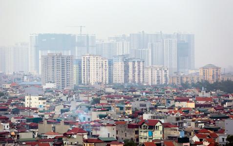 Một số chủ đầu tư dự án chung cư tại thị trường Hà Nội đang gặp không ít khó khăn trong việc bán hàng. Ảnh: Ngọc Thành.