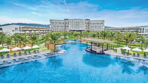 Sol Beach House Phú Quốc Resort là sự kết hợp thành công giữa MIKGroup và Meliã Hotels International