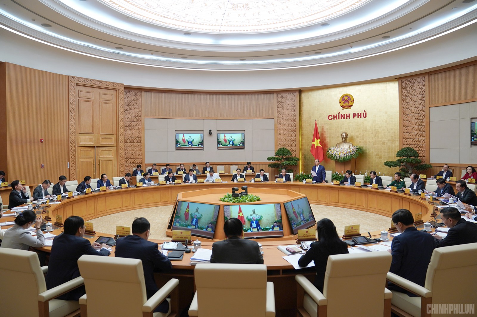 Phiên họp Chính phủ thường kỳ tháng 3/2019. - Ảnh: VGP/Quang Hiếu