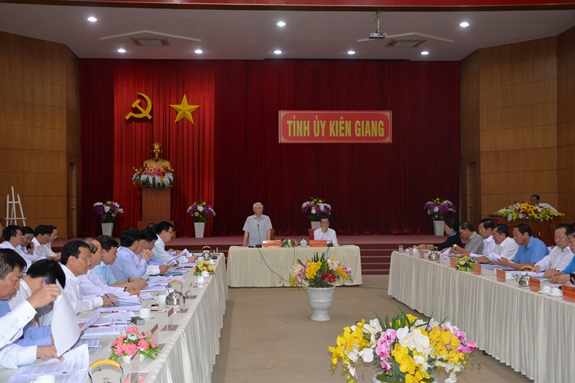 Tổng Bí thư, Chủ tịch nước Nguyễn Phú Trọng phát biểu định hướng thảo luận tại buổi làm việc với đội ngũ chủ chốt tỉnh Kiên Giang.